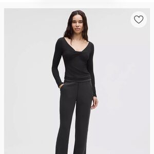 Lululemon Women’s Softstreme High-Rise Straight-Leg Pant in Black